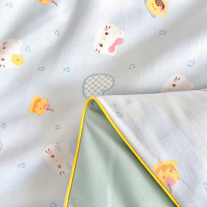 91家纺网 家纺一手货源 找家纺 金蕊阁 2025新款A类水洗双层纱夏被大豆夏被夏凉被空调被小猫甜品店