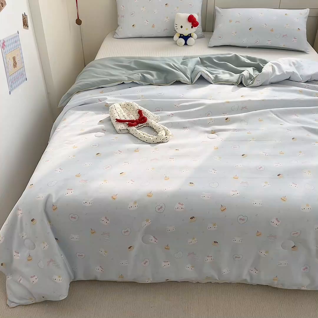 91家纺网 家纺一手货源 找家纺 金蕊阁 2025新款A类水洗双层纱夏被大豆夏被夏凉被空调被小猫甜品店