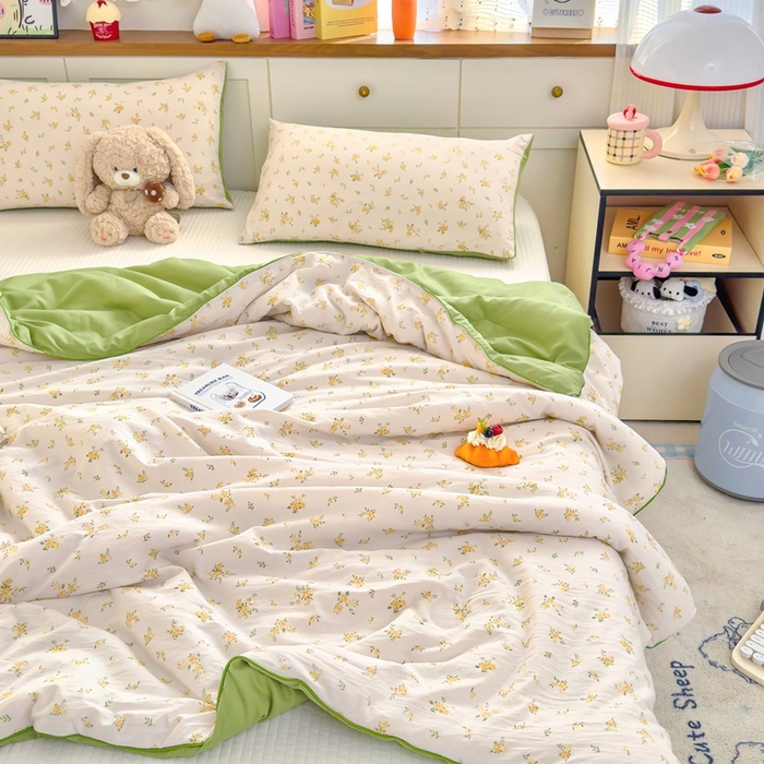 91家纺网 家纺一手货源 找家纺 金蕊阁 2025新款A类水洗双层纱夏被大豆夏被夏凉被空调被花间梦