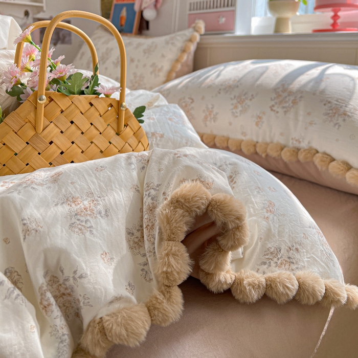 91家纺网 家纺一手货源 找家纺 鑫利来家纺 2026新款毛球款四件套古法水洗棉韩式法式花边四件套被套学生床单三件套 毛球款-甜桔