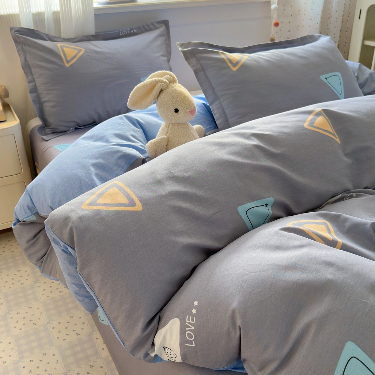 91家纺网 家纺一手货源 找家纺 典雅家纺 2026新款12868全棉纯棉印花四件套 吉米