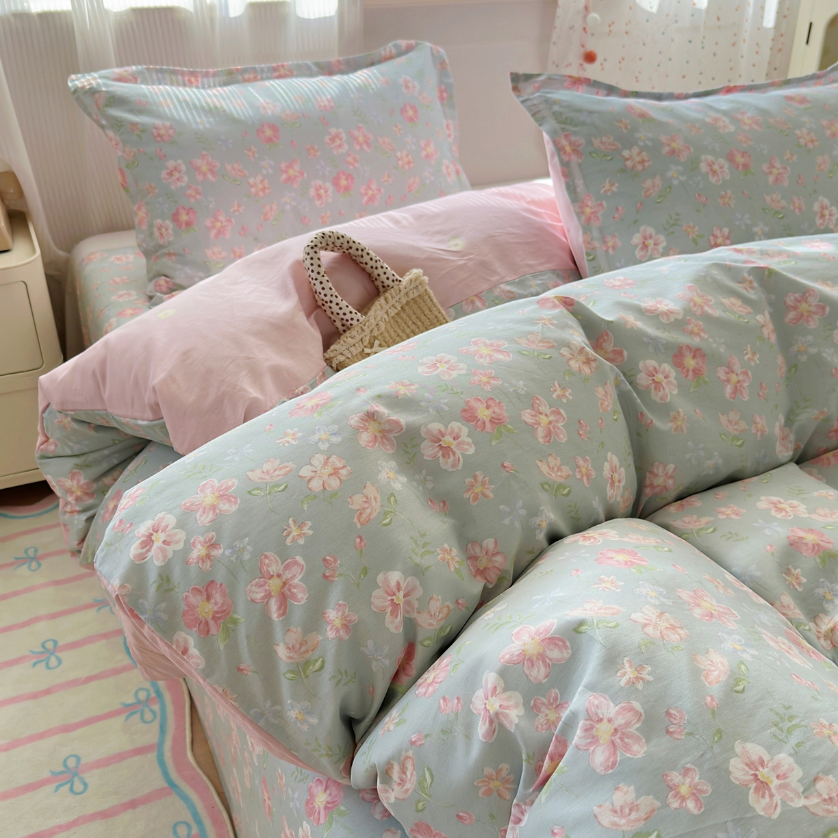 91家纺网 家纺一手货源 找家纺 典雅家纺 2026新款12868全棉纯棉印花四件套 恋恋花开