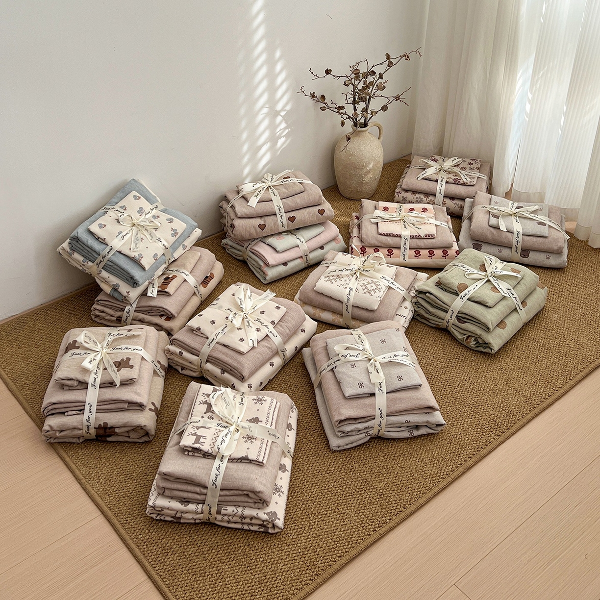 91家纺网 家纺一手货源 找家纺 （总）弗苓家纺 2026春季新款高克重加厚色织提花四件套