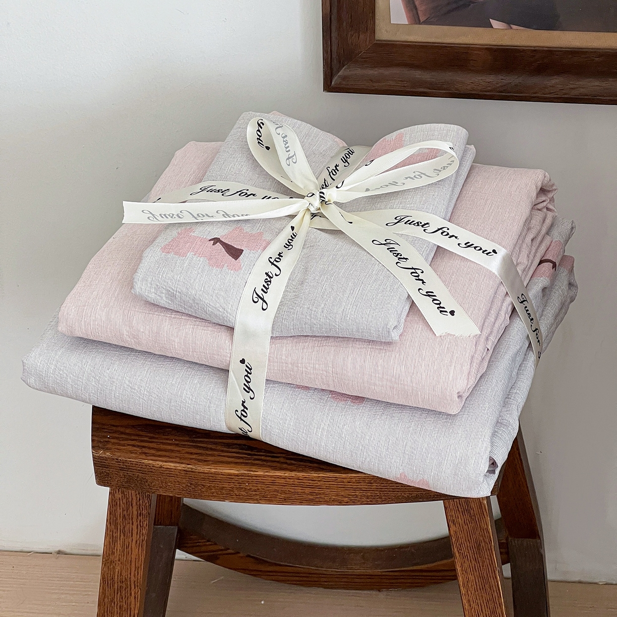 91家纺网 家纺一手货源 找家纺 （总）弗苓家纺 2026春季新款高克重加厚色织提花四件套