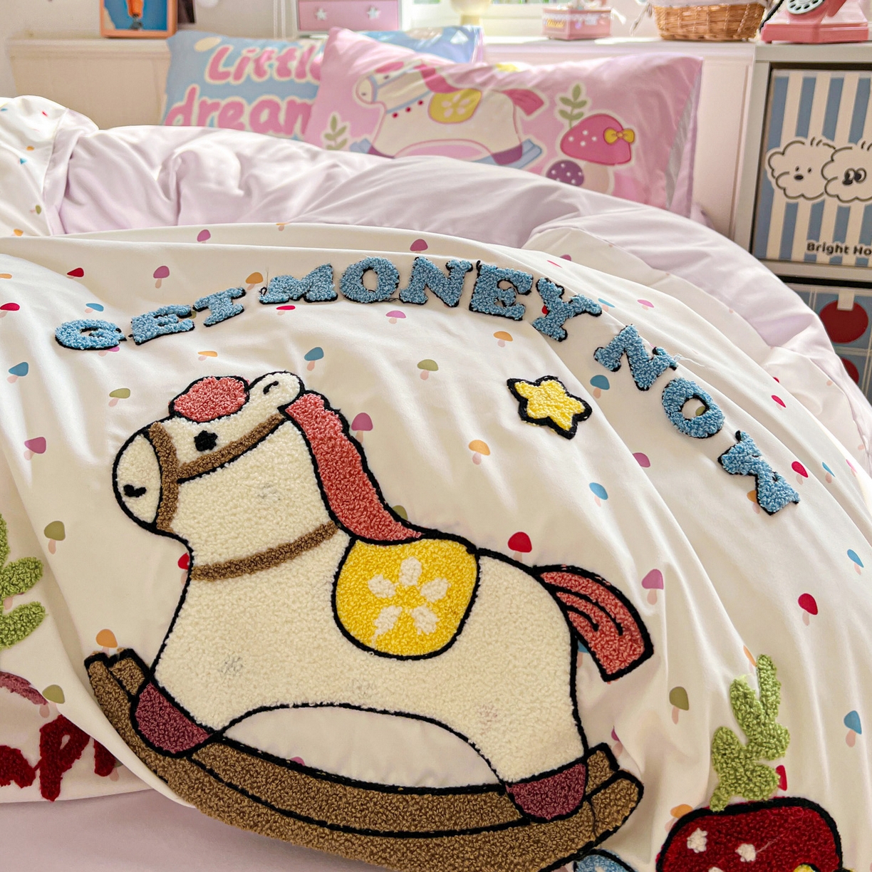 91家纺网 家纺一手货源 找家纺 （总）田子坊（原亨通） 2026春夏新款柔肤立体毛巾绣水洗棉四件套-系列二