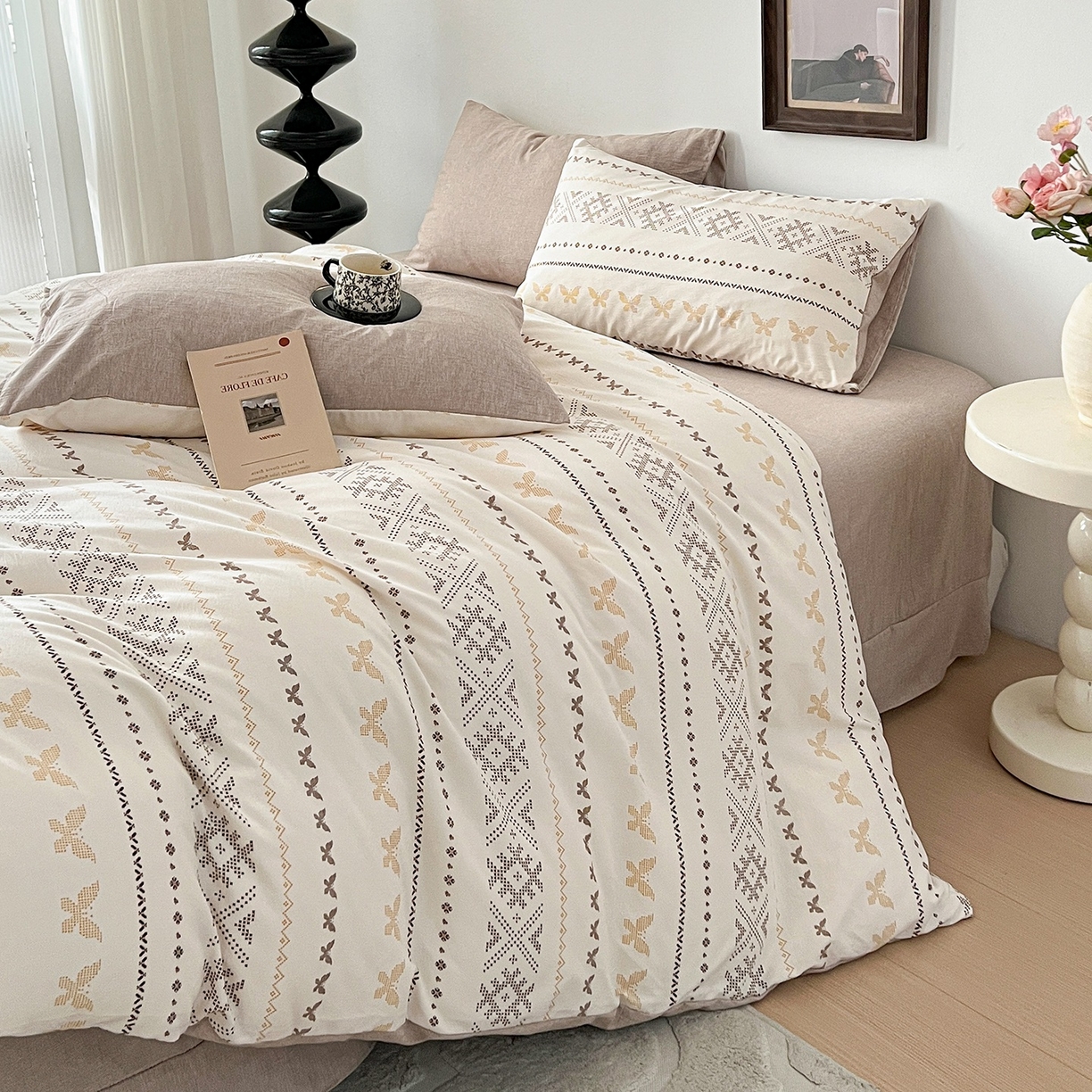 91家纺网 家纺一手货源 找家纺 弗苓家纺 2026春季新款高克重加厚色织提花四件套 北欧风情