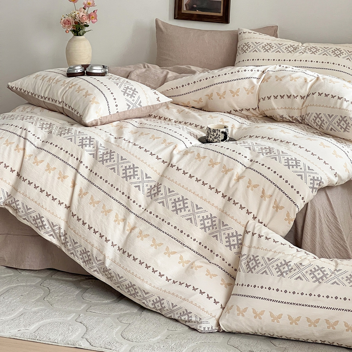 91家纺网 家纺一手货源 找家纺 弗苓家纺 2026春季新款高克重加厚色织提花四件套 北欧风情