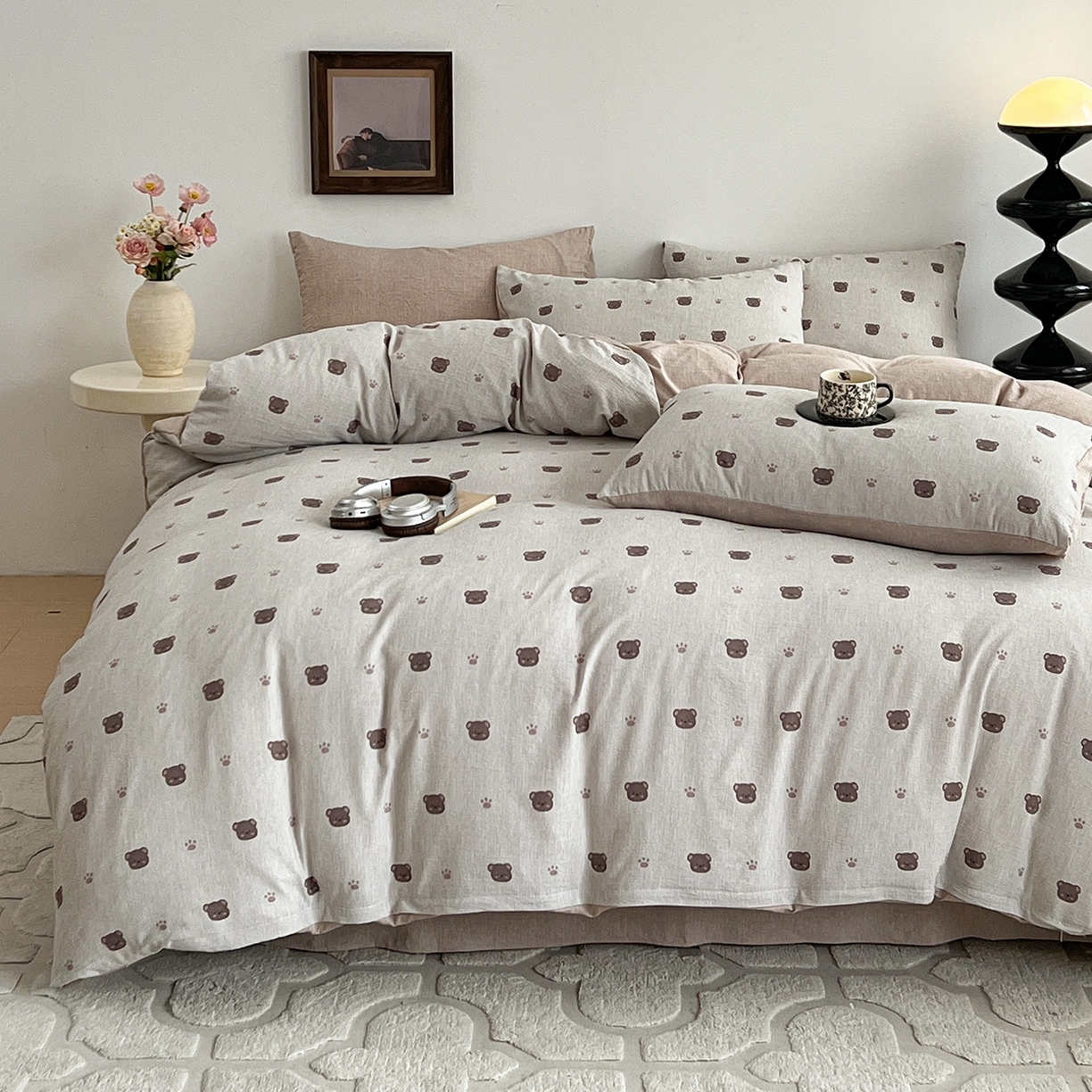 91家纺网 家纺一手货源 找家纺 弗苓家纺 2026春季新款高克重加厚色织提花四件套 咖啡小熊