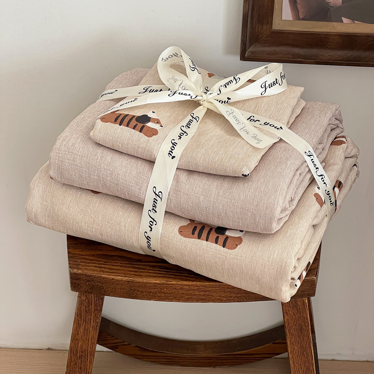 弗苓家纺 2026春季新款高克重加厚色织提花四件套 腊肠狗