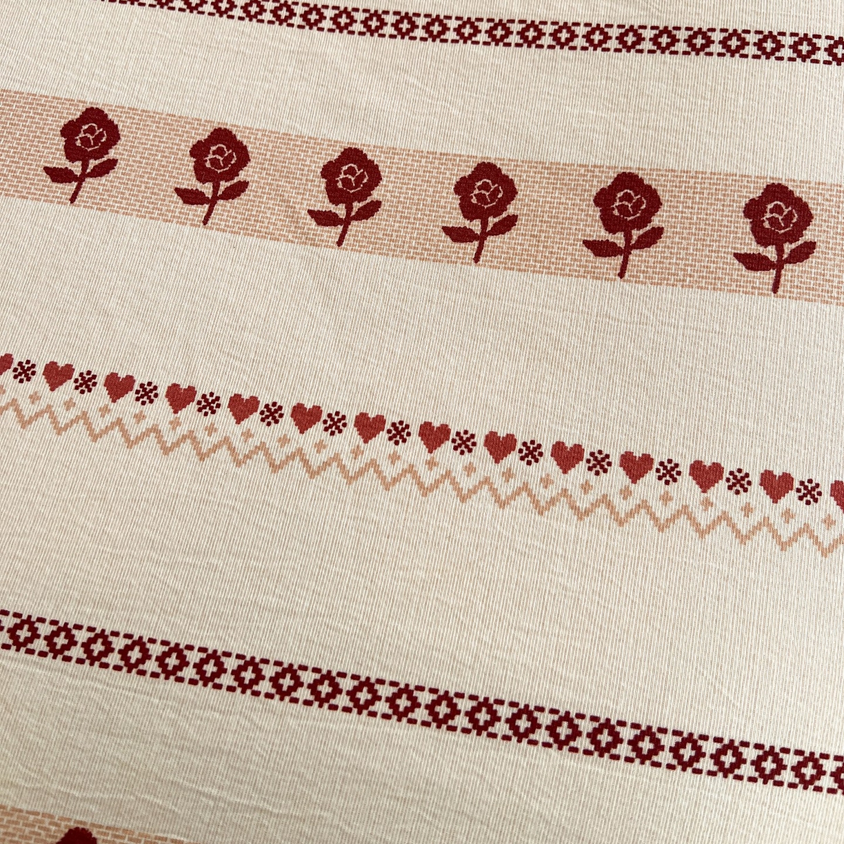 91家纺网 家纺一手货源 找家纺 弗苓家纺 2026春季新款高克重加厚色织提花四件套 玛奇朵