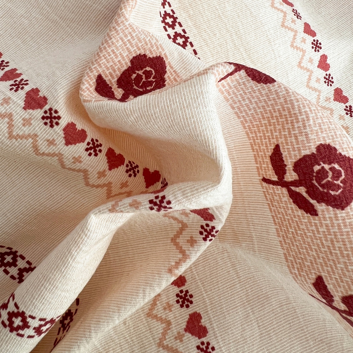 91家纺网 家纺一手货源 找家纺 弗苓家纺 2026春季新款高克重加厚色织提花四件套 玛奇朵