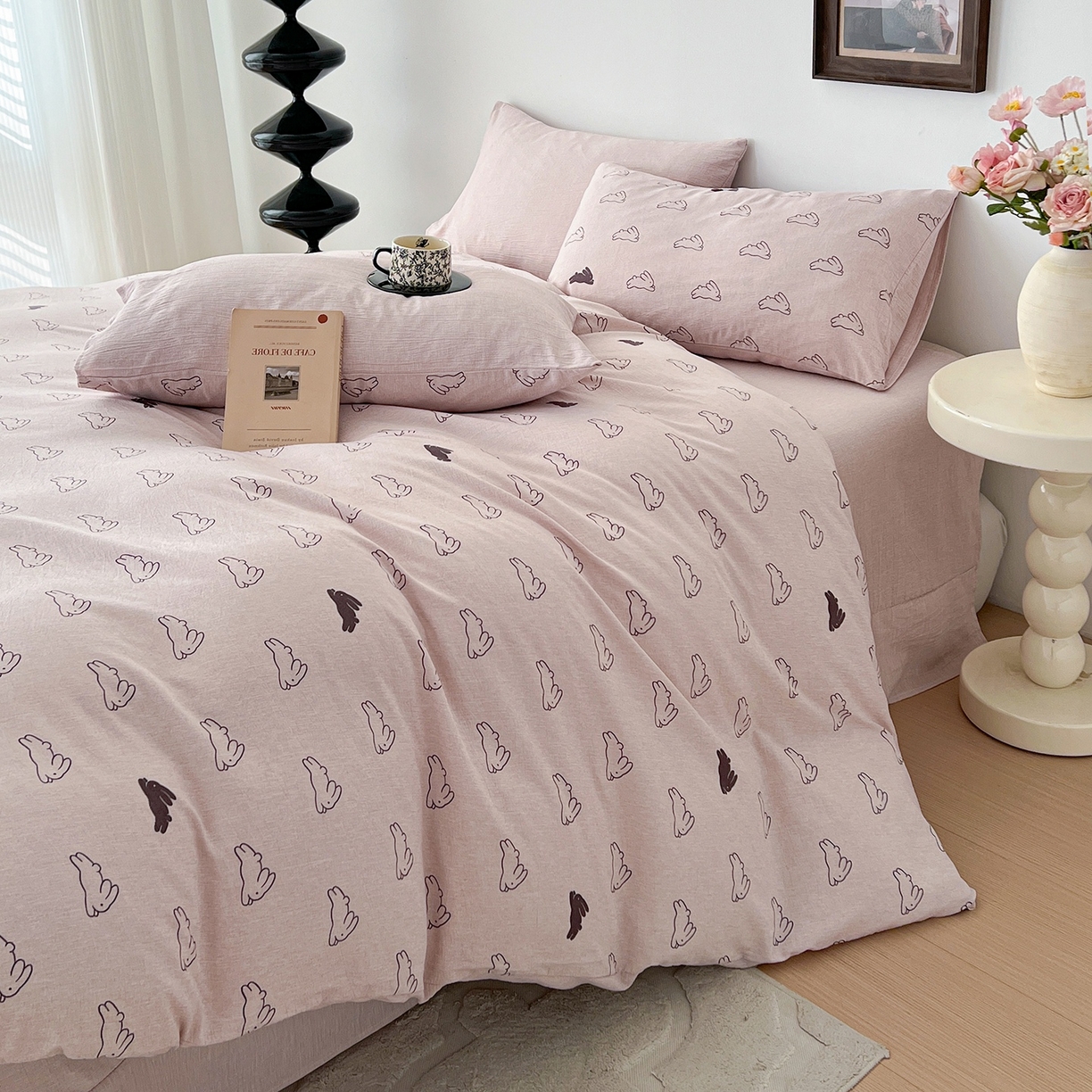 91家纺网 家纺一手货源 找家纺 弗苓家纺 2026春季新款高克重加厚色织提花四件套 米菲兔