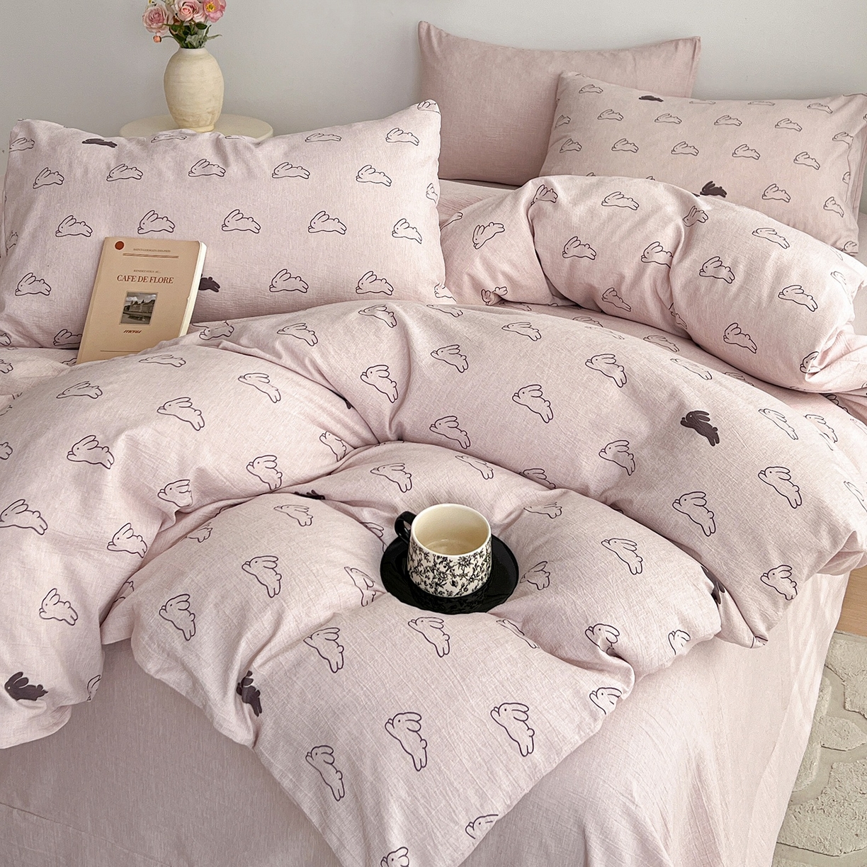 91家纺网 家纺一手货源 找家纺 弗苓家纺 2026春季新款高克重加厚色织提花四件套 米菲兔