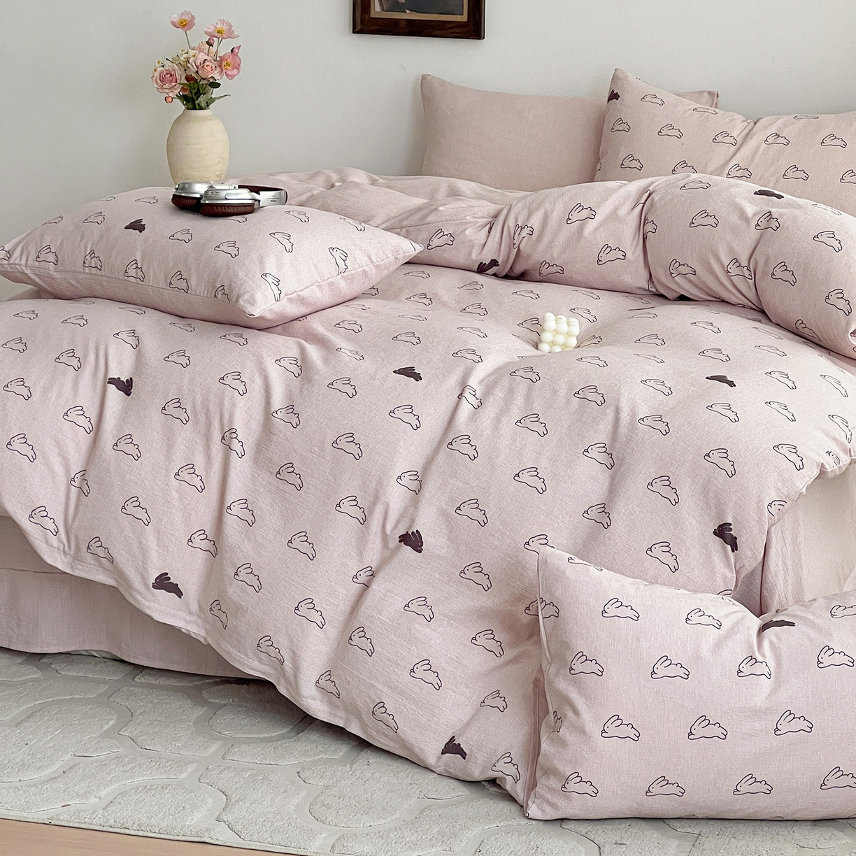 91家纺网 家纺一手货源 找家纺 弗苓家纺 2026春季新款高克重加厚色织提花四件套 米菲兔