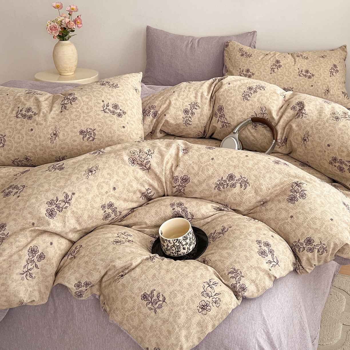 91家纺网 家纺一手货源 找家纺 弗苓家纺 2026春季新款高克重加厚色织提花四件套 蔷薇