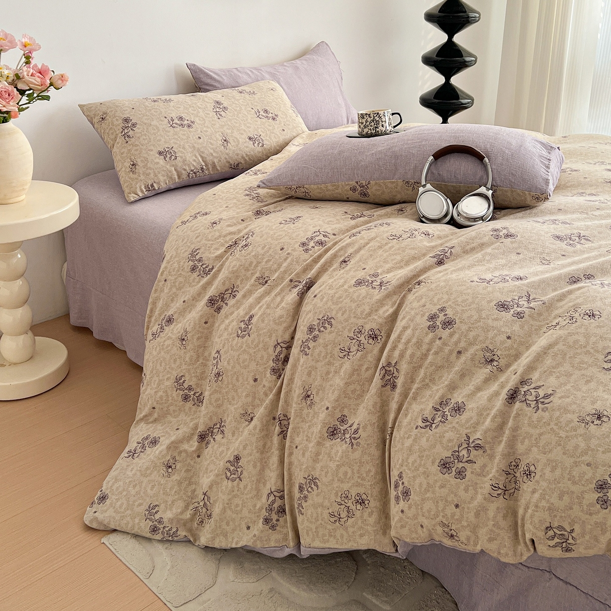 91家纺网 家纺一手货源 找家纺 弗苓家纺 2026春季新款高克重加厚色织提花四件套 蔷薇