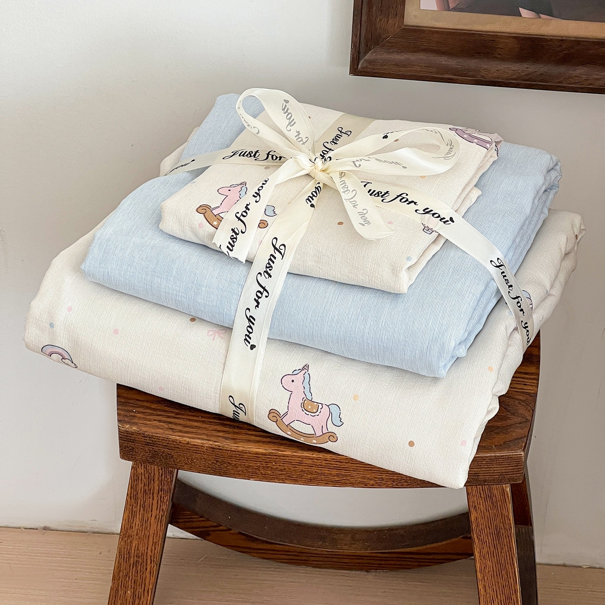 弗苓家纺 2026春季新款高克重加厚色织提花四件套 童心小木马