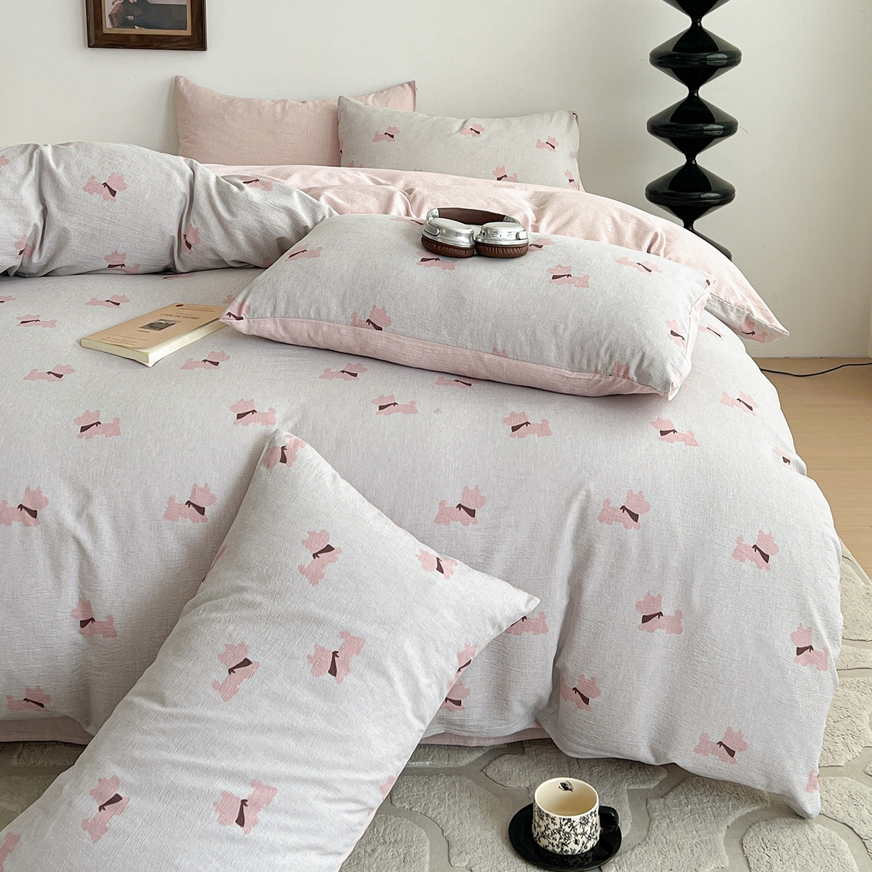 91家纺网 家纺一手货源 找家纺 弗苓家纺 2026春季新款高克重加厚色织提花四件套 雪纳瑞