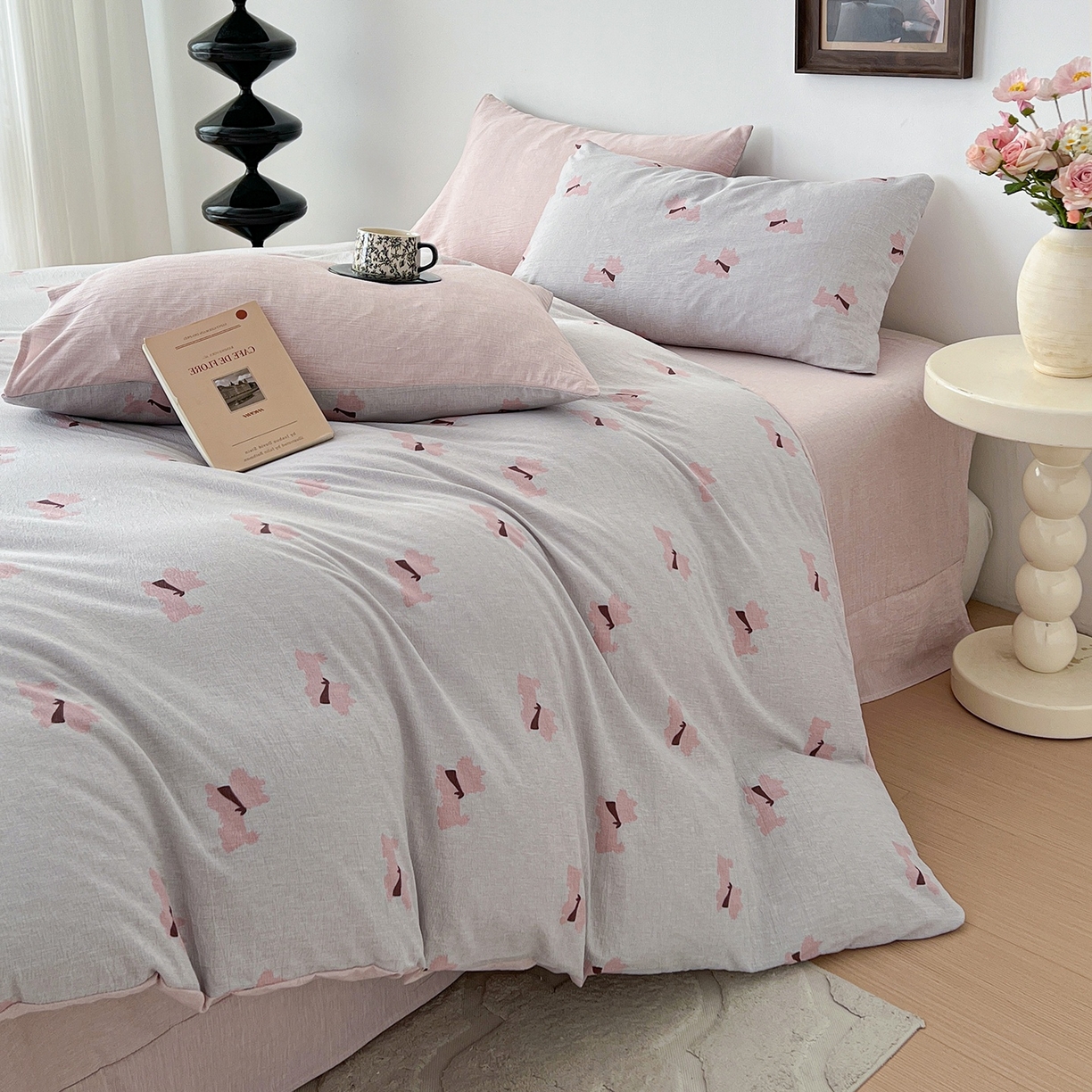 91家纺网 家纺一手货源 找家纺 弗苓家纺 2026春季新款高克重加厚色织提花四件套 雪纳瑞