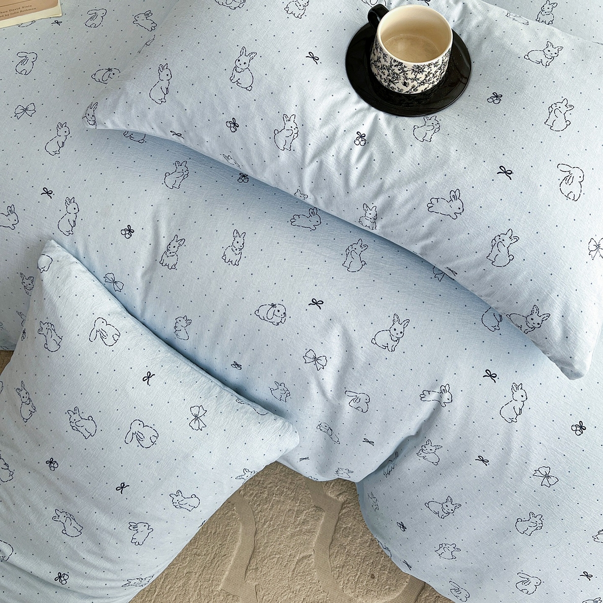 91家纺网 家纺一手货源 找家纺 弗苓家纺 2026春季新款高克重加厚色织提花四件套 月兔