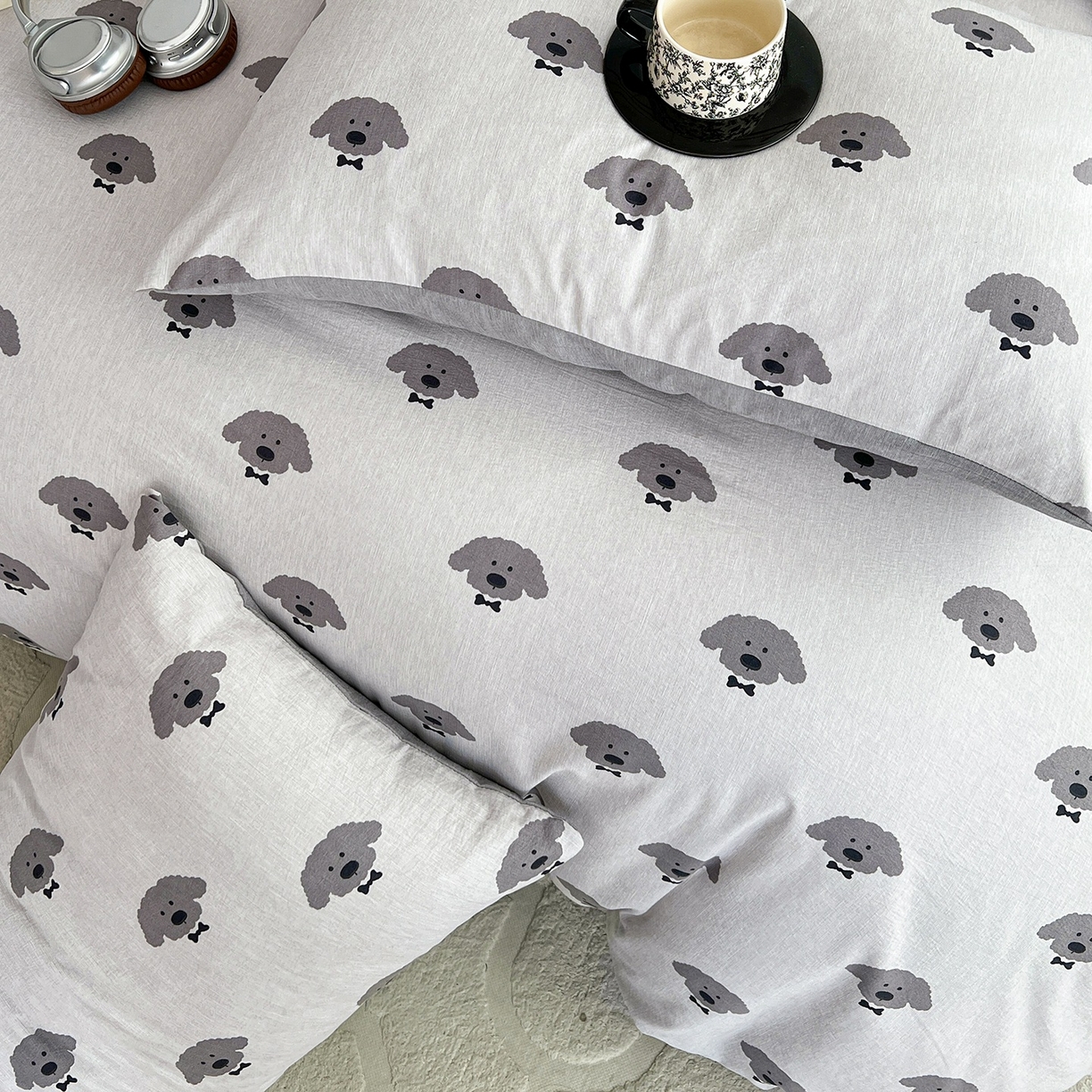 91家纺网 家纺一手货源 找家纺 弗苓家纺 2026春季新款高克重加厚色织提花四件套 云朵狗