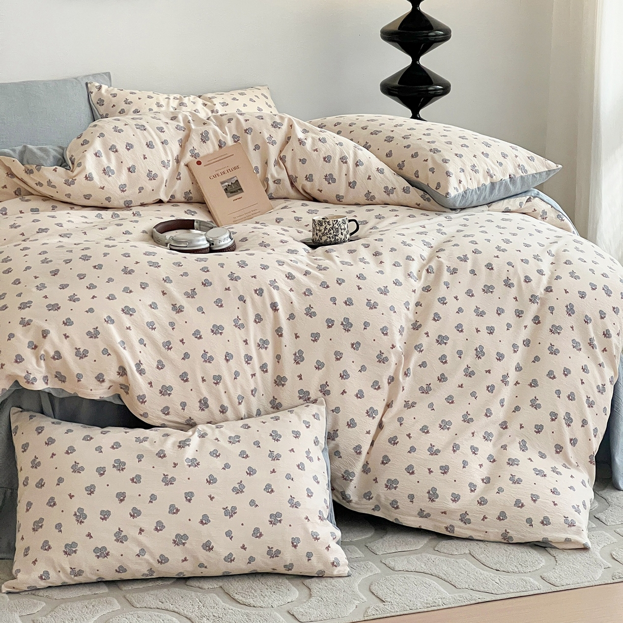 91家纺网 家纺一手货源 找家纺 弗苓家纺 2026春季新款高克重加厚色织提花四件套 芝樱