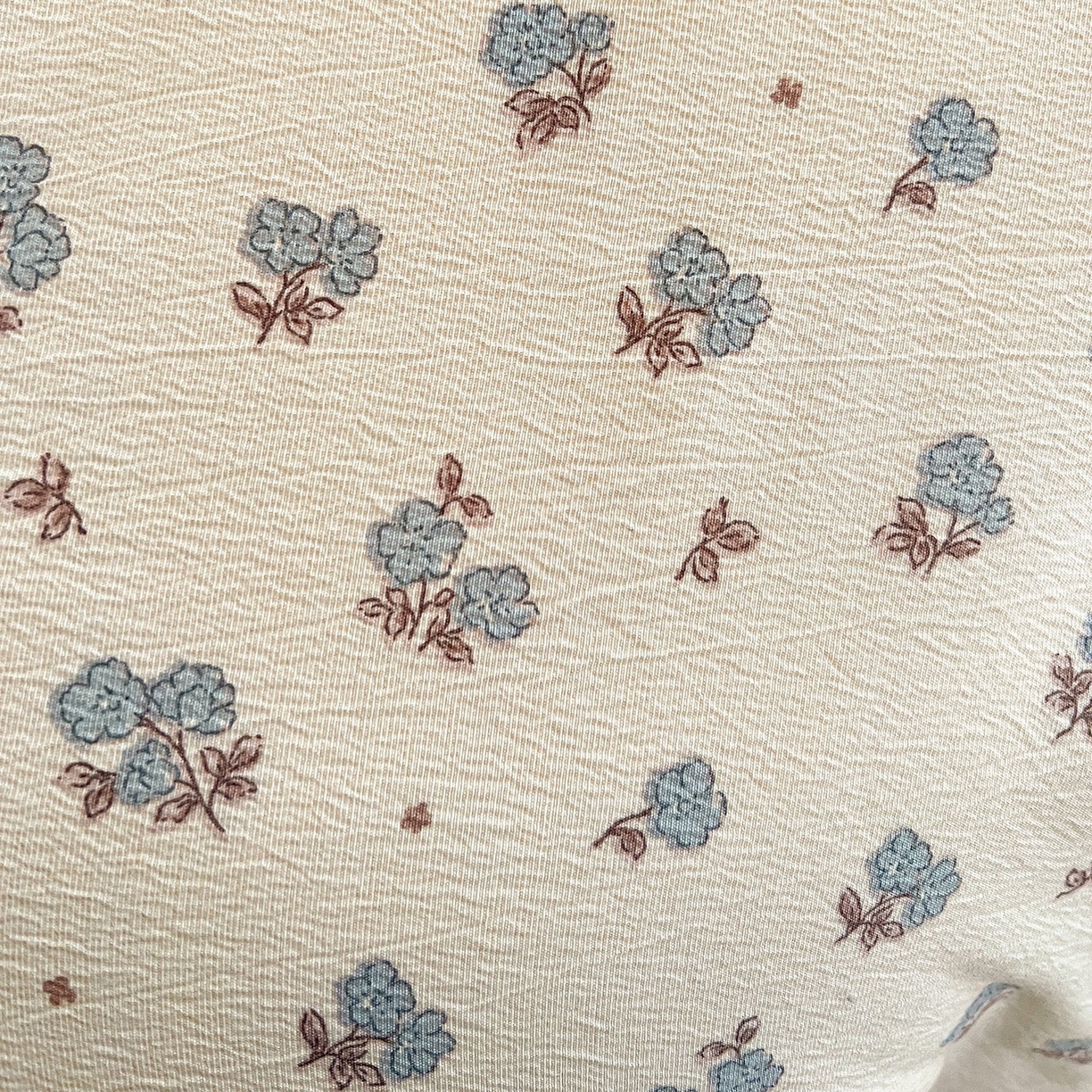 91家纺网 家纺一手货源 找家纺 弗苓家纺 2026春季新款高克重加厚色织提花四件套 芝樱