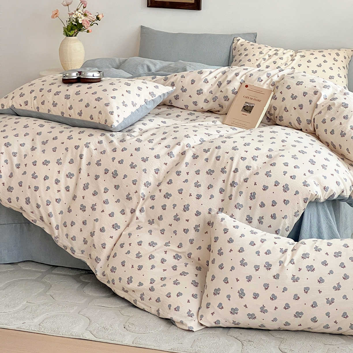 91家纺网 家纺一手货源 找家纺 弗苓家纺 2026春季新款高克重加厚色织提花四件套 芝樱