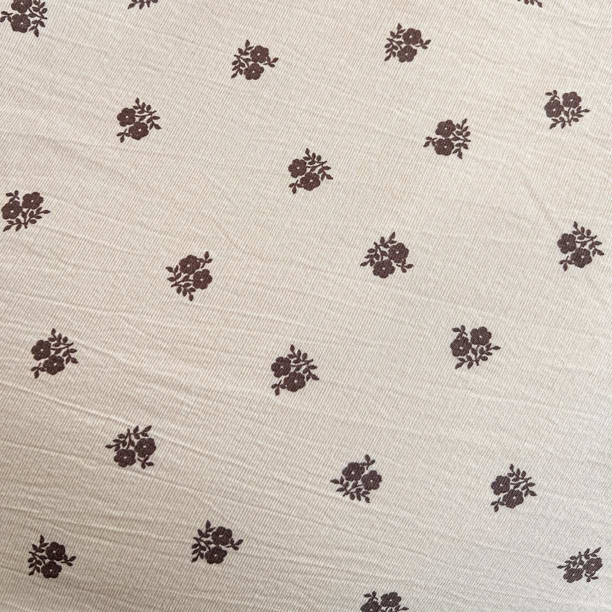 91家纺网 家纺一手货源 找家纺 弗苓家纺 2026春季新款高克重加厚色织提花四件套 知野