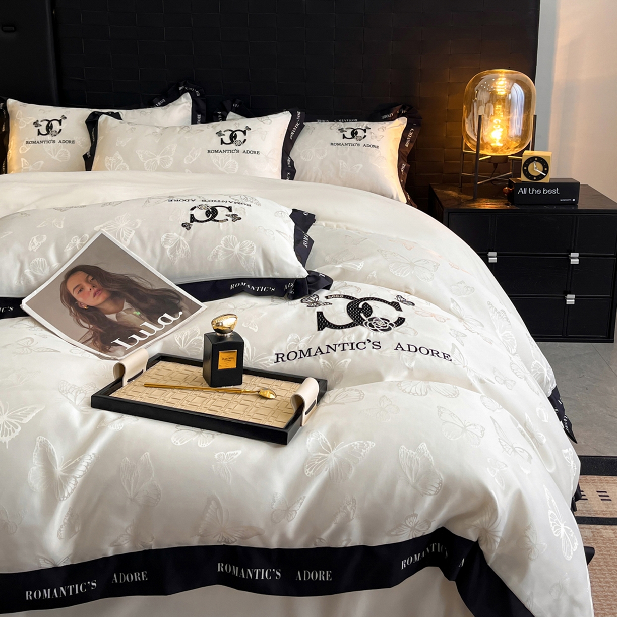 91家纺网 家纺一手货源 找家纺 （总）宇航家纺 2026新款专版厚织亮丝提花水洗真丝四件套梦蝶系列