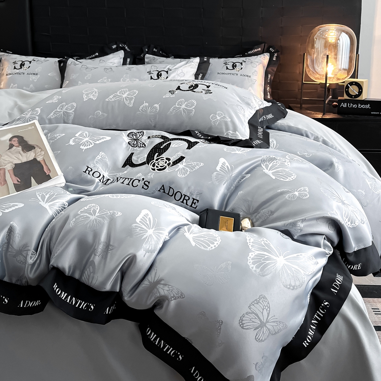 91家纺网 家纺一手货源 找家纺 （总）宇航家纺 2026新款专版厚织亮丝提花水洗真丝四件套梦蝶系列