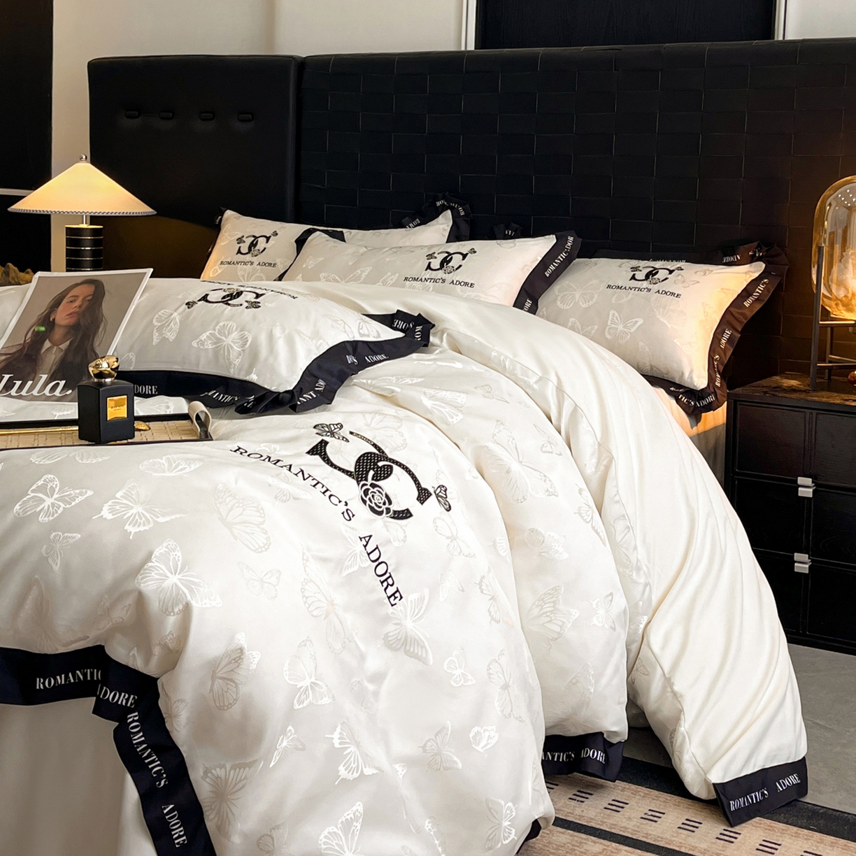 91家纺网 家纺一手货源 找家纺 宇航家纺 2026新款专版厚织亮丝提花水洗真丝四件套梦蝶系列 梦蝶奶白