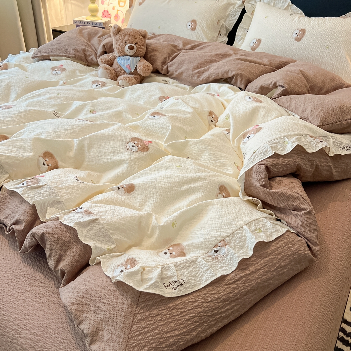 91家纺网 家纺一手货源 找家纺 子钦家纺 2026春夏新款提花泡芙棉花边拼角工艺床单床笠四件套-卡哇伊 卡哇伊-生日狗