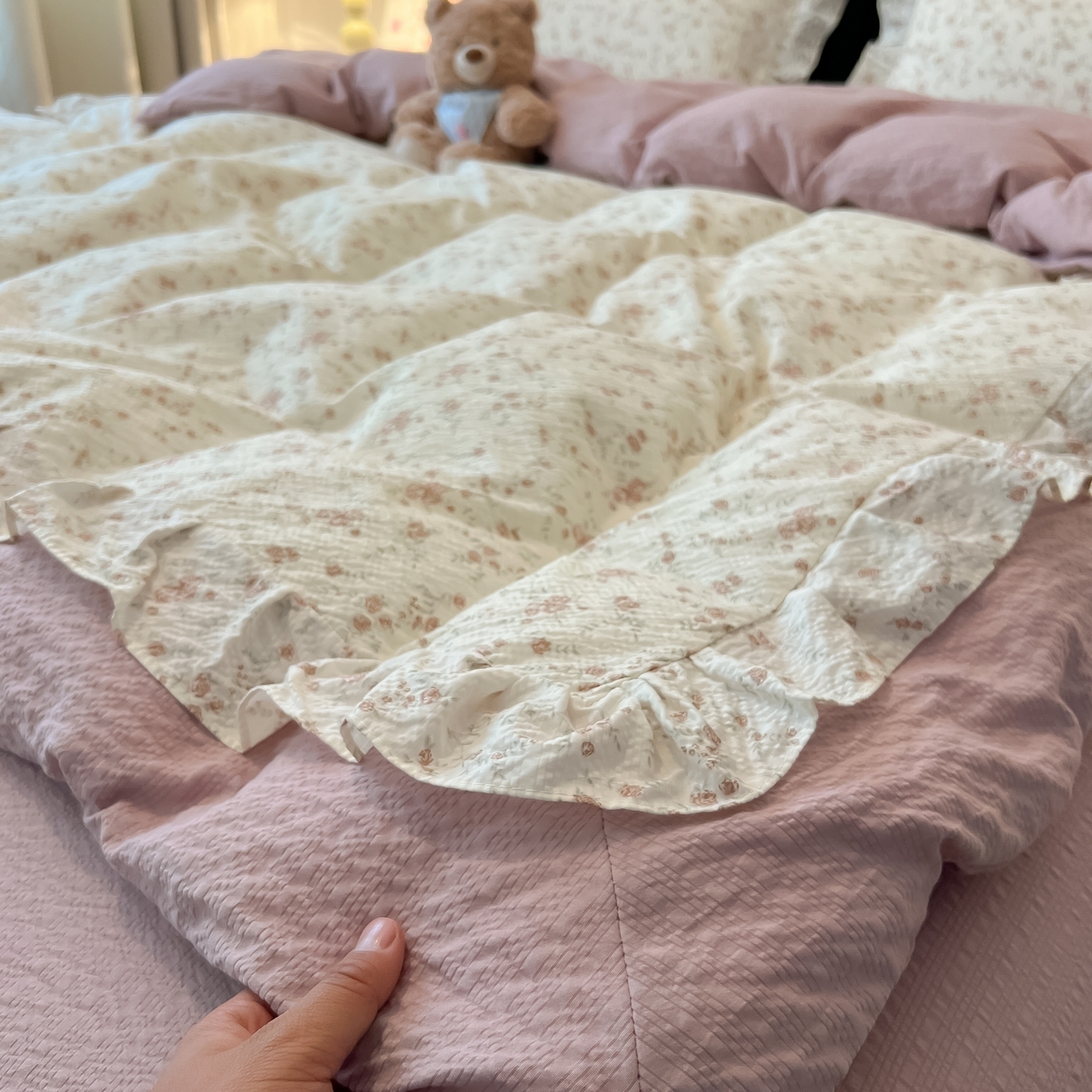 91家纺网 家纺一手货源 找家纺 子钦家纺 2026春夏新款提花泡芙棉花边拼角工艺床单床笠四件套-卡哇伊 卡哇伊-美好时光