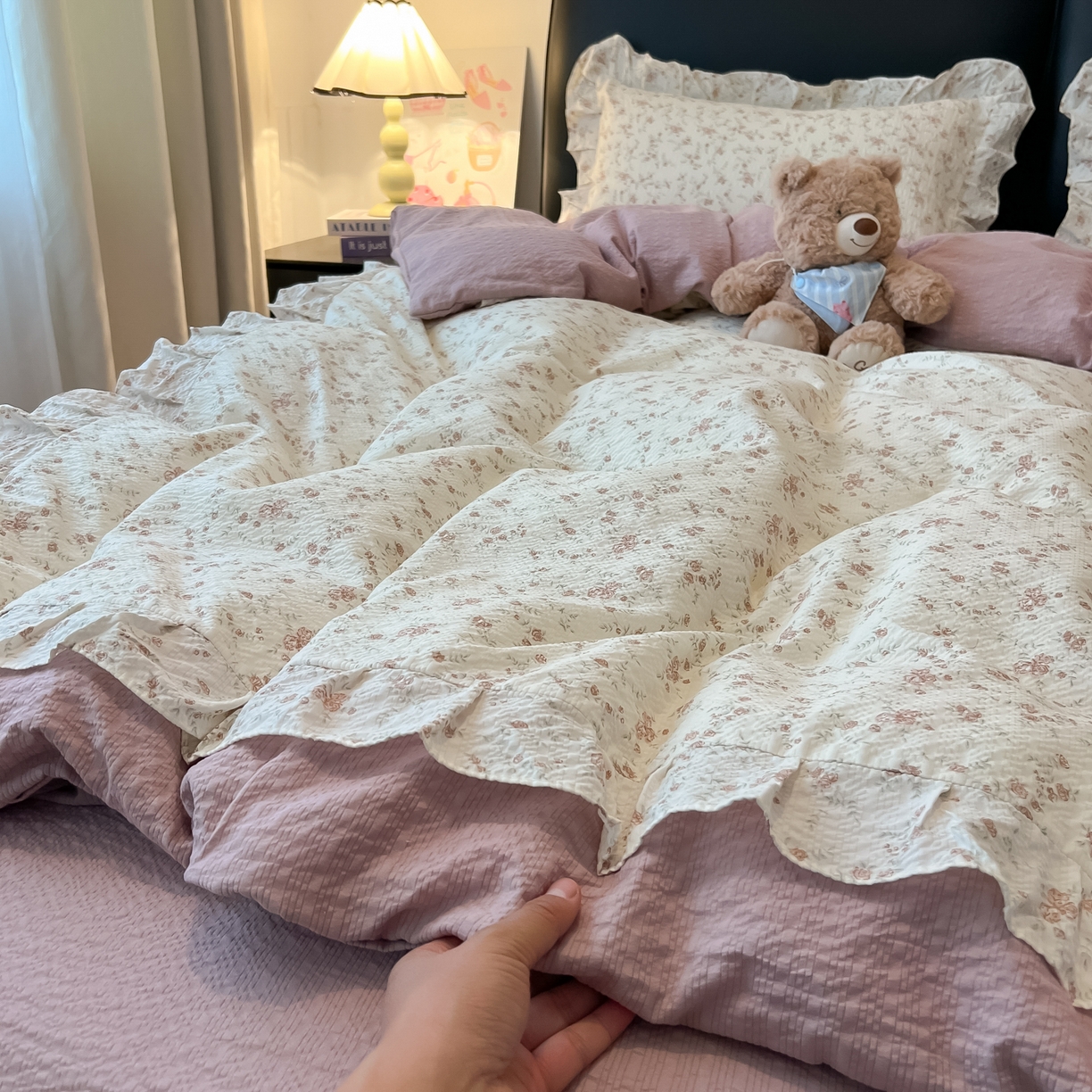 91家纺网 家纺一手货源 找家纺 子钦家纺 2026春夏新款提花泡芙棉花边拼角工艺床单床笠四件套-卡哇伊 卡哇伊-美好时光