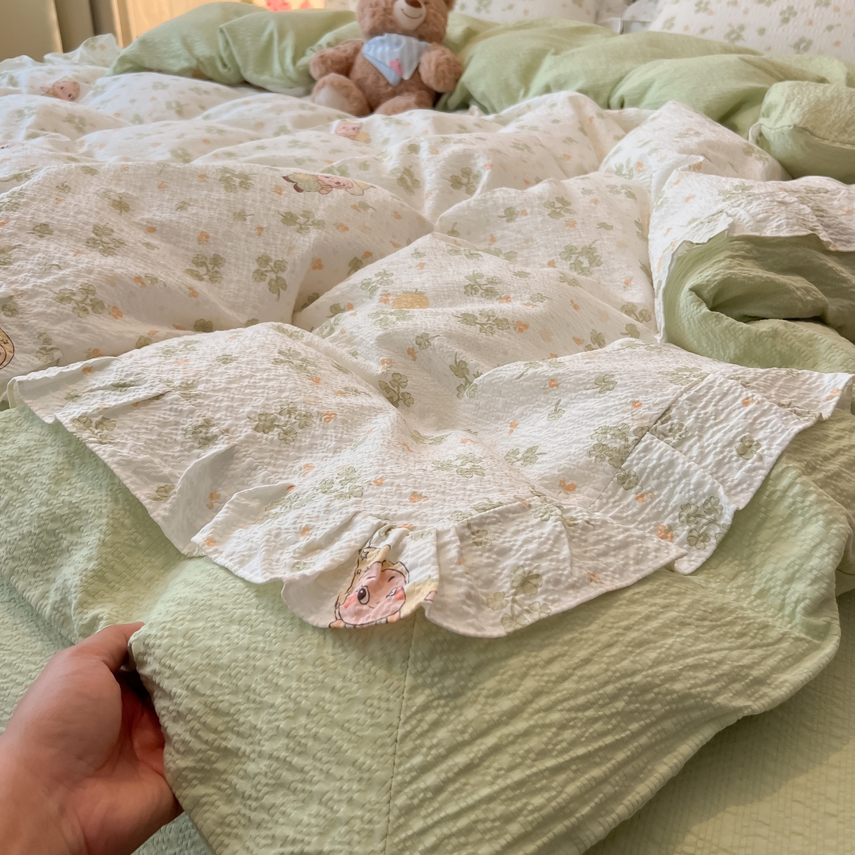 91家纺网 家纺一手货源 找家纺 子钦家纺 2026春夏新款提花泡芙棉花边拼角工艺床单床笠四件套-卡哇伊 卡哇伊-欢乐颂