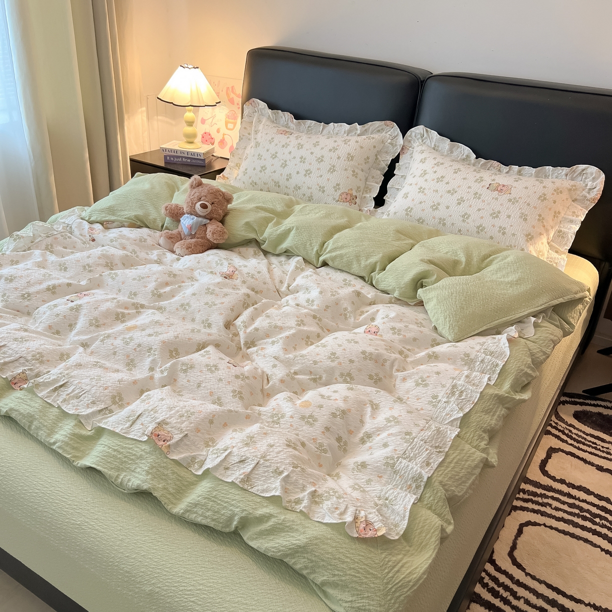 91家纺网 家纺一手货源 找家纺 子钦家纺 2026春夏新款提花泡芙棉花边拼角工艺床单床笠四件套-卡哇伊 卡哇伊-欢乐颂