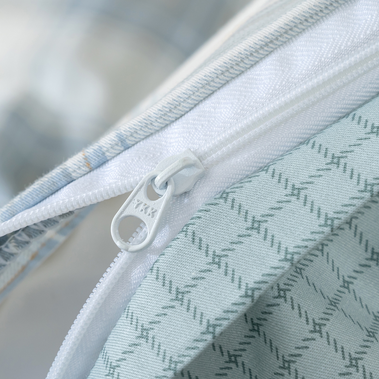 91家纺网 家纺一手货源 找家纺 良佐生活 2026新款A类铂金精梳全棉学生三件套 溪言-兰