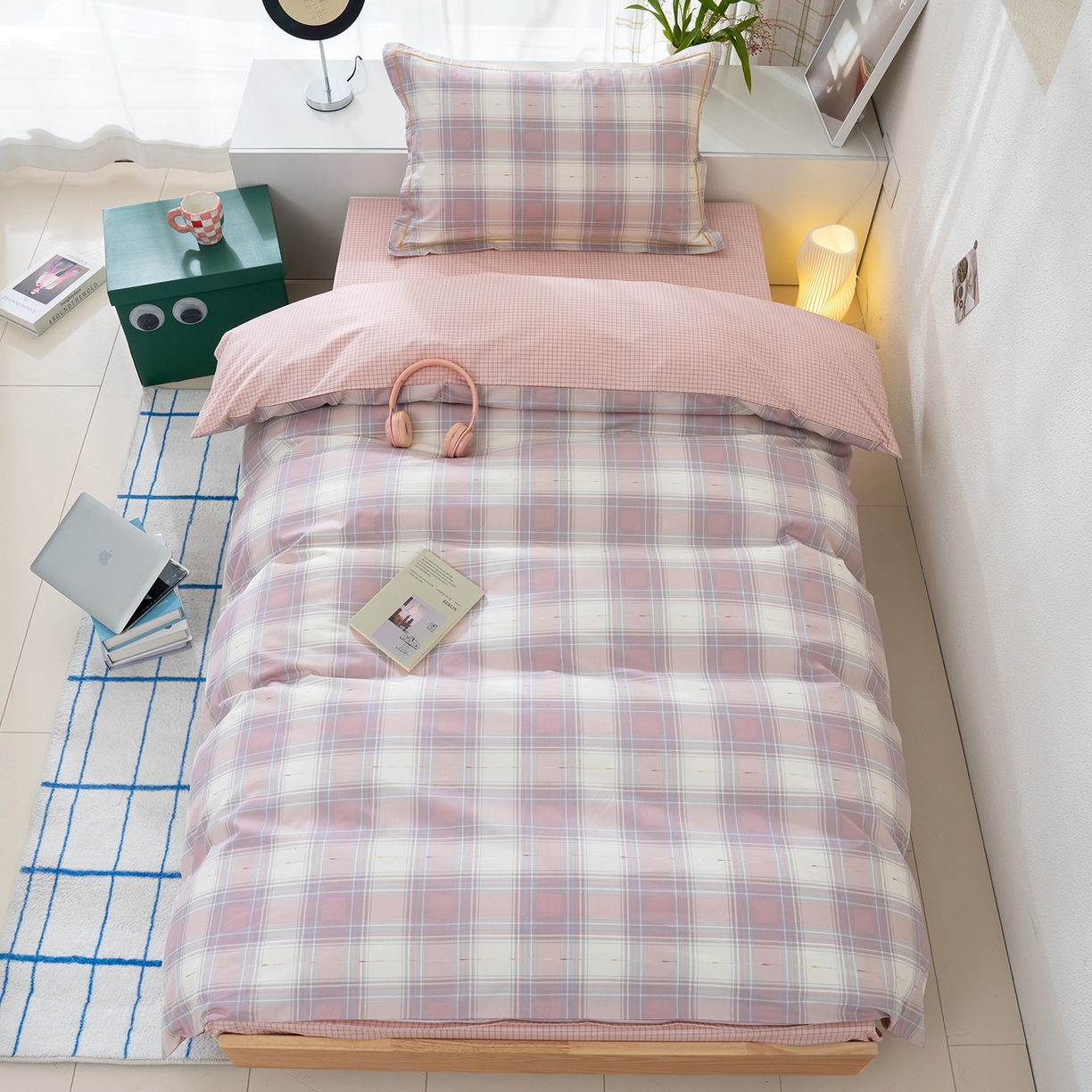 91家纺网 家纺一手货源 找家纺 良佐生活 2026新款A类铂金精梳全棉学生三件套 溪言-粉