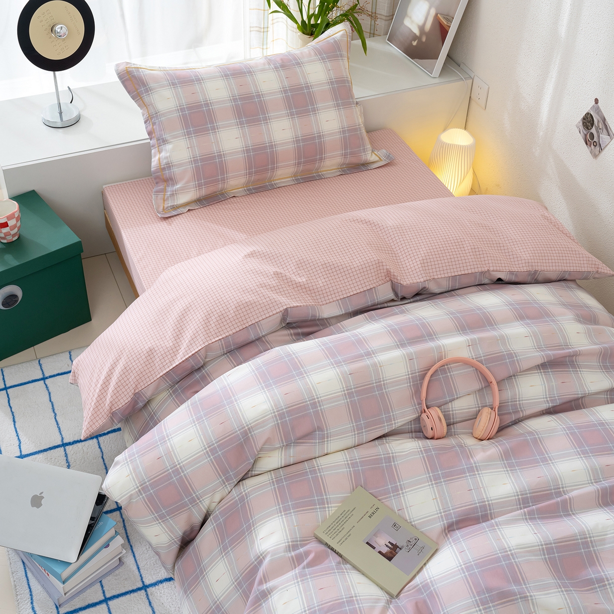 91家纺网 家纺一手货源 找家纺 良佐生活 2026新款A类铂金精梳全棉学生三件套 溪言-粉