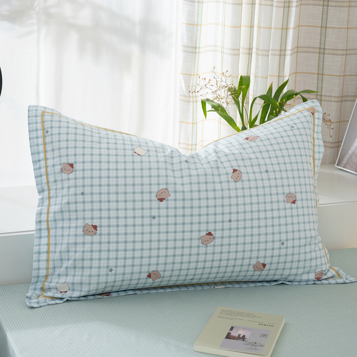 91家纺网 家纺一手货源 找家纺 良佐生活 2026新款A类铂金精梳全棉学生三件套 青格萌喵