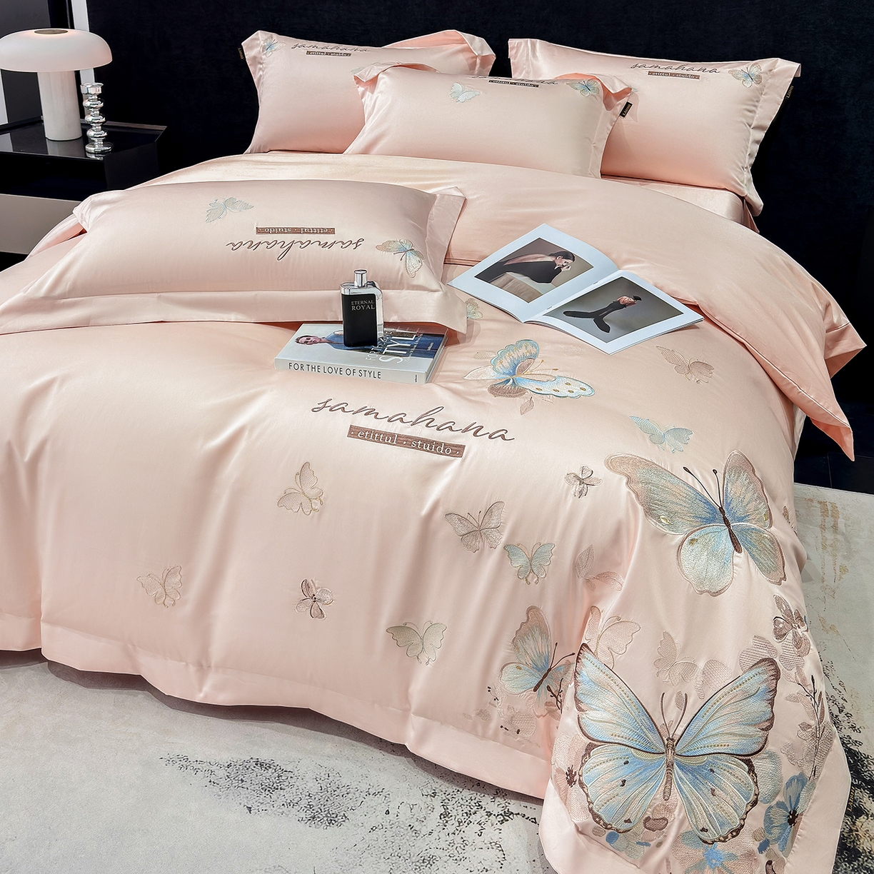 91家纺网 家纺一手货源 找家纺 欣宜家纺 2026新款100支纯棉全棉50x50s贡缎长绒棉刺绣绣花床上四件套【含高端礼盒】-蝶梦系列 轻奢粉