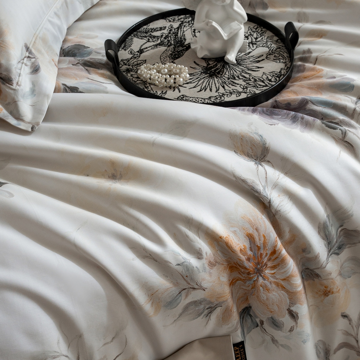 91家纺网 家纺一手货源 找家纺 莱豫家纺 2026新款长绒棉纯棉阿克苏数码印花四件套 花漾千朵