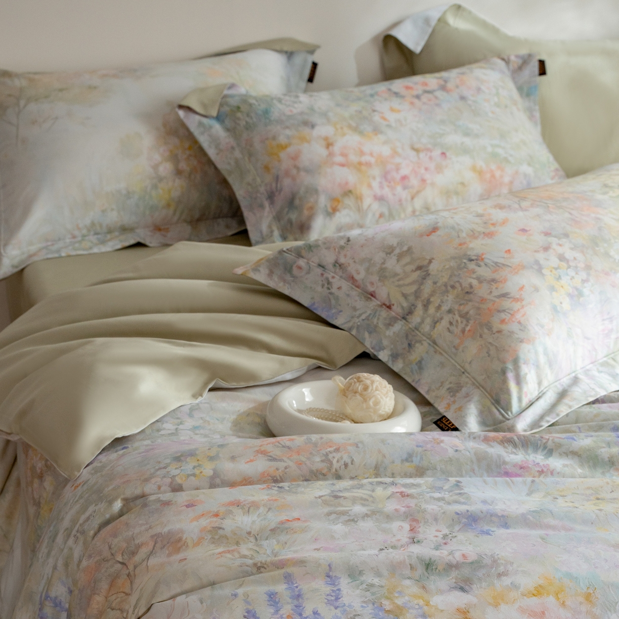 91家纺网 家纺一手货源 找家纺 莱豫家纺 2026新款长绒棉纯棉阿克苏数码印花四件套 微澜