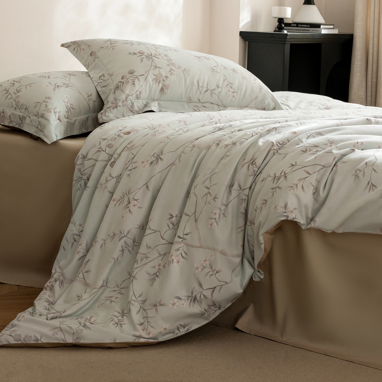 91家纺网 家纺一手货源 找家纺 莱豫家纺 2026新款长绒棉纯棉阿克苏数码印花四件套 叙枝有夏