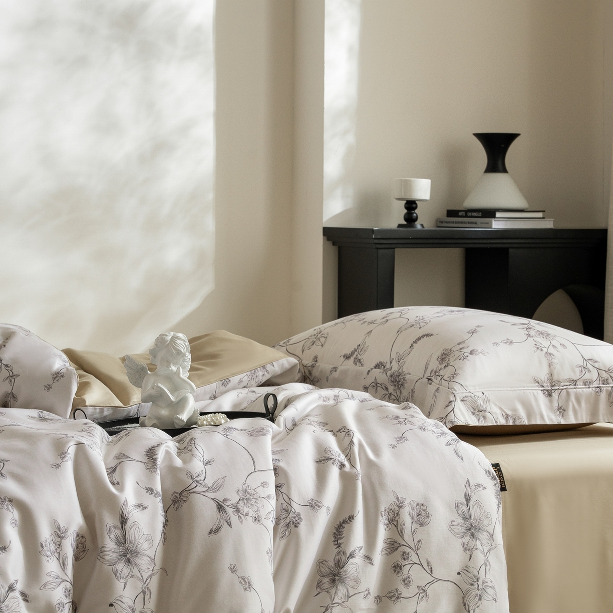 91家纺网 家纺一手货源 找家纺 莱豫家纺 2026新款长绒棉纯棉阿克苏数码印花四件套 悠桠米