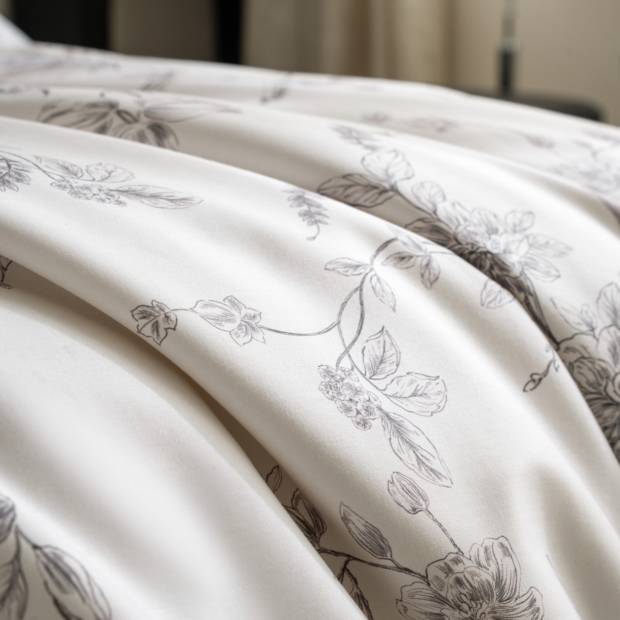 91家纺网 家纺一手货源 找家纺 莱豫家纺 2026新款长绒棉纯棉阿克苏数码印花四件套 悠桠米