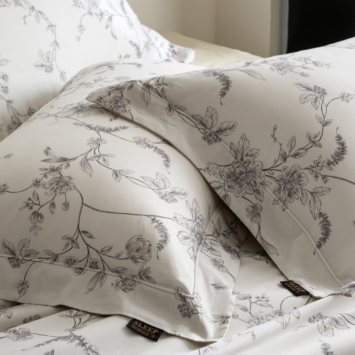 91家纺网 家纺一手货源 找家纺 莱豫家纺 2026新款长绒棉纯棉阿克苏数码印花四件套 悠桠米