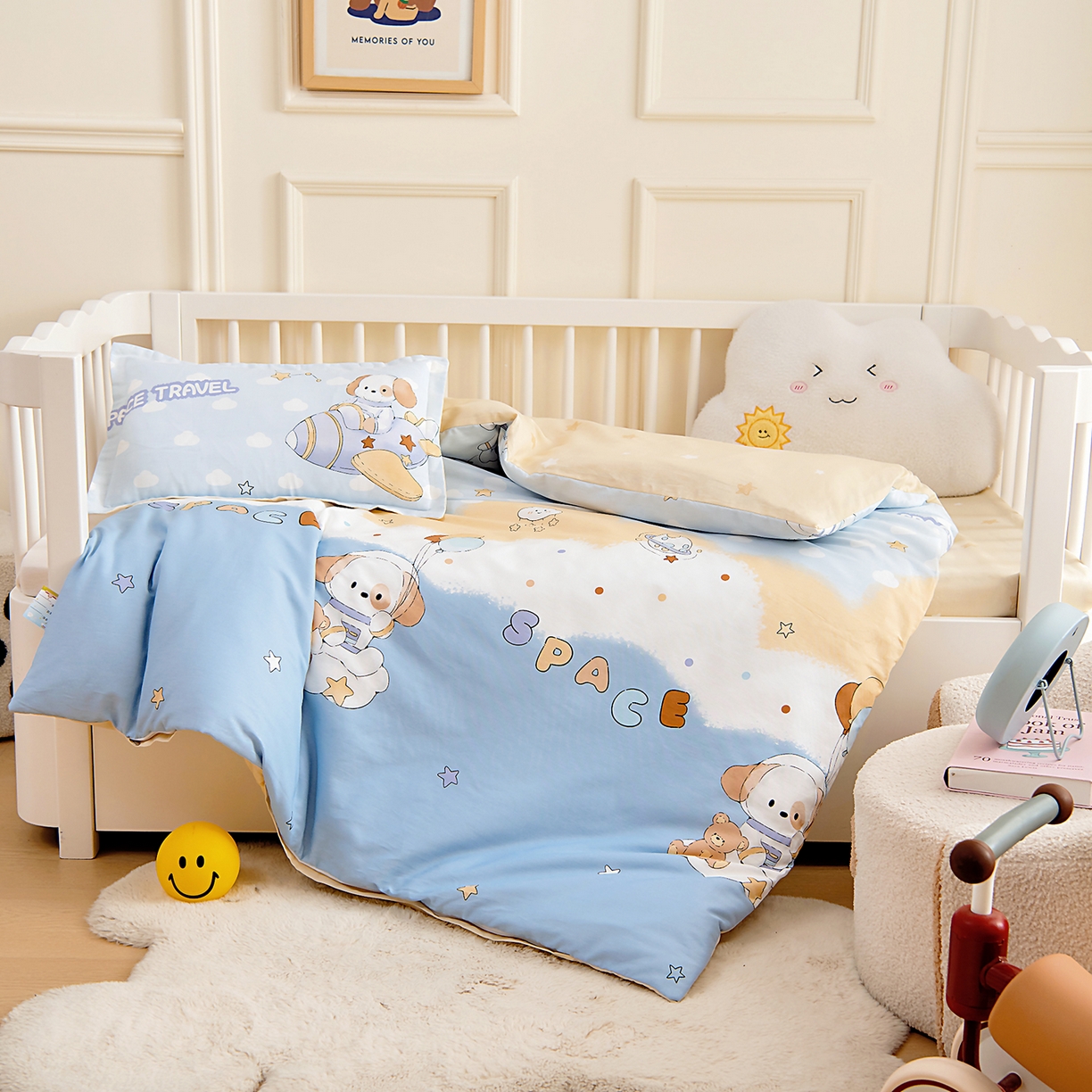 91家纺网 家纺一手货源 找家纺 芭伯妮2025AB版全棉幼儿园三件套儿童被子套件六件套 汪汪宇航记