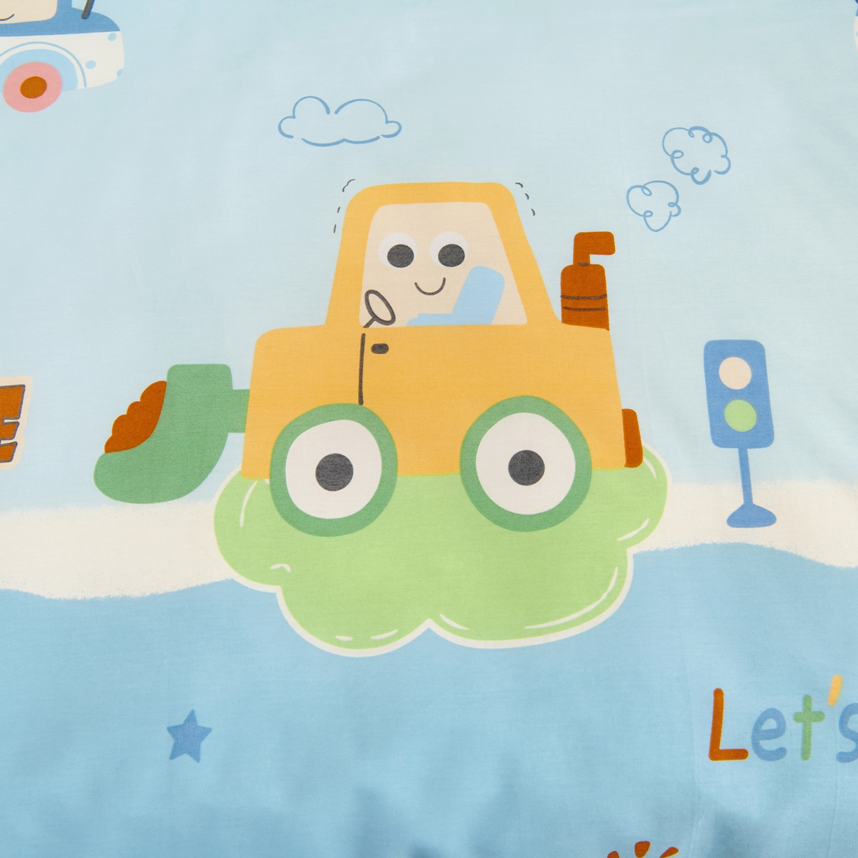 91家纺网 家纺一手货源 找家纺 芭伯妮2025AB版全棉幼儿园三件套儿童被子套件六件套 云朵小汽车